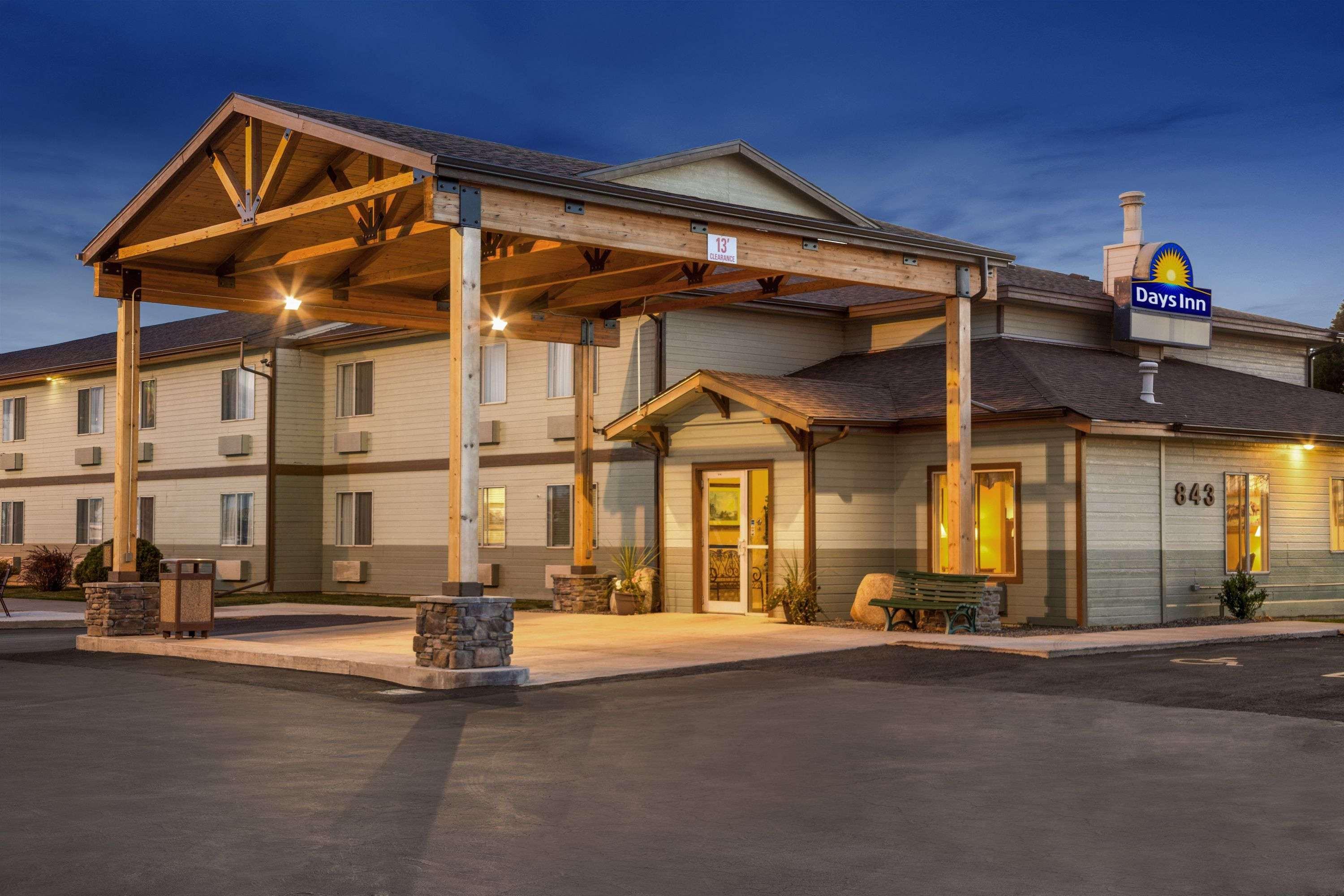 Days Inn By Wyndham Billings Extérieur photo