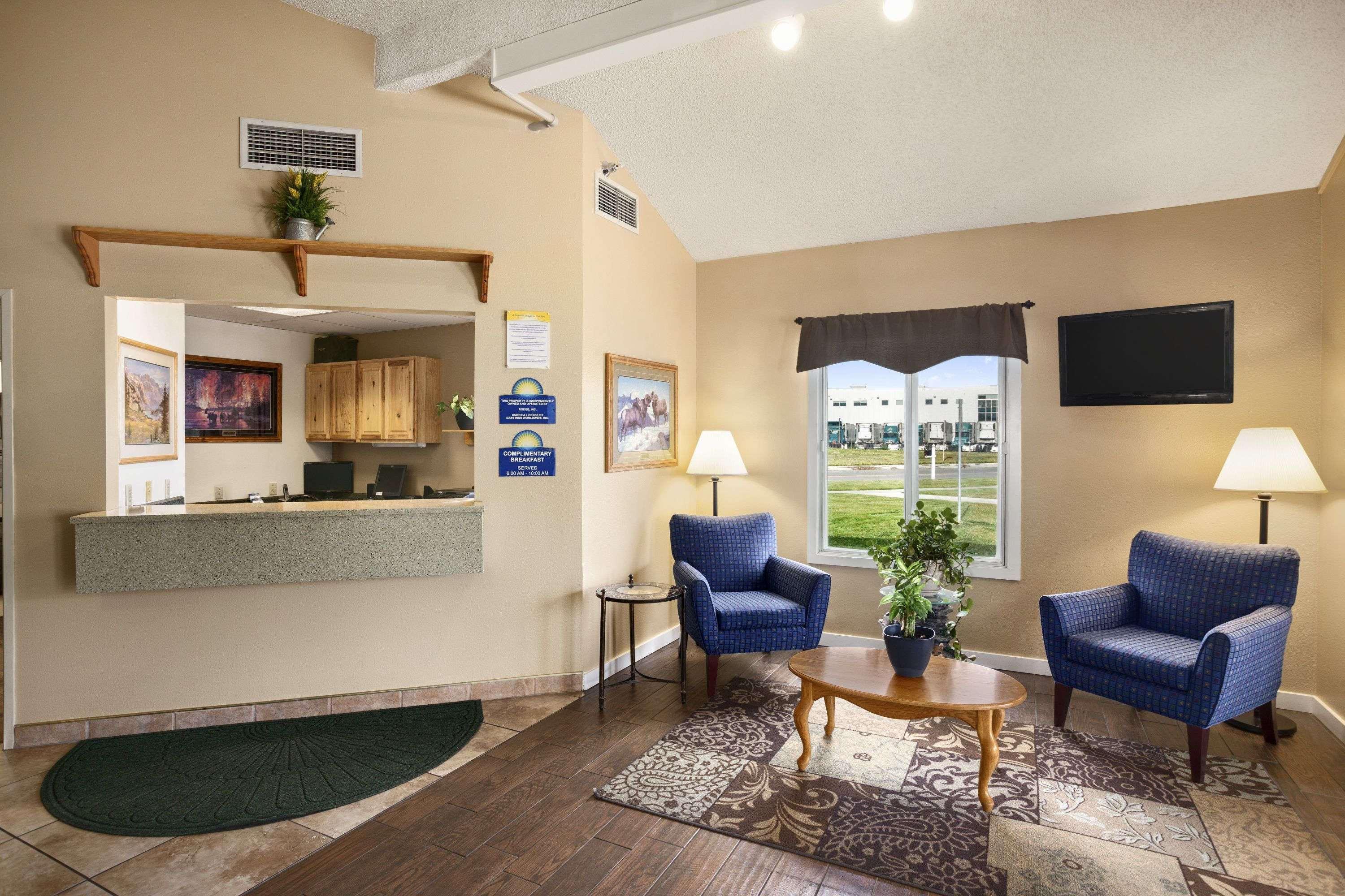 Days Inn By Wyndham Billings Extérieur photo