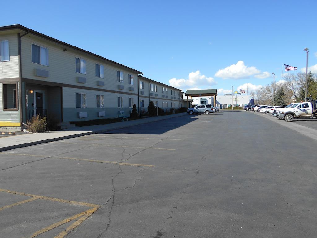 Days Inn By Wyndham Billings Extérieur photo