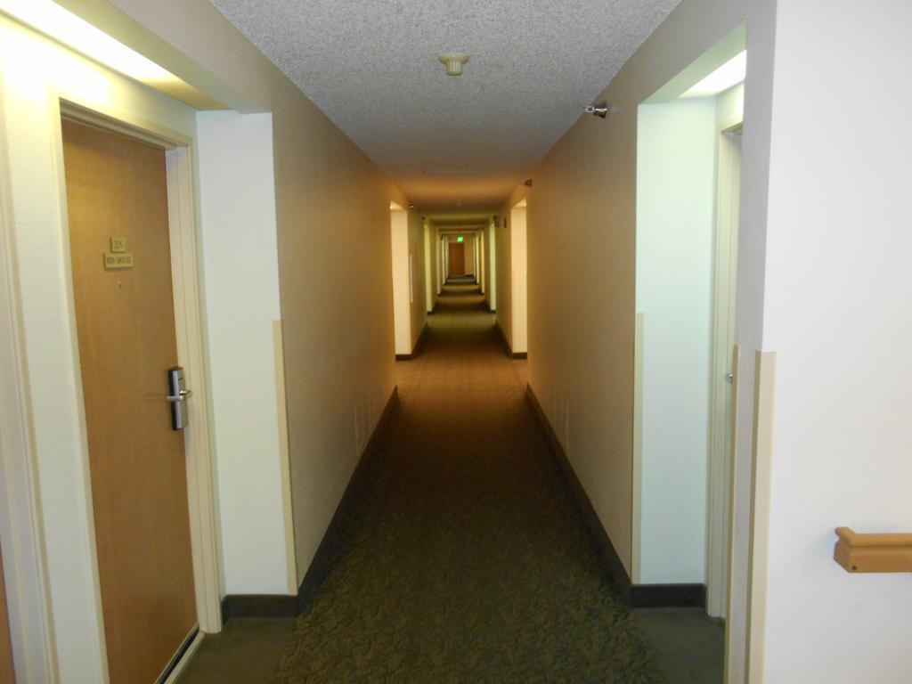 Days Inn By Wyndham Billings Extérieur photo