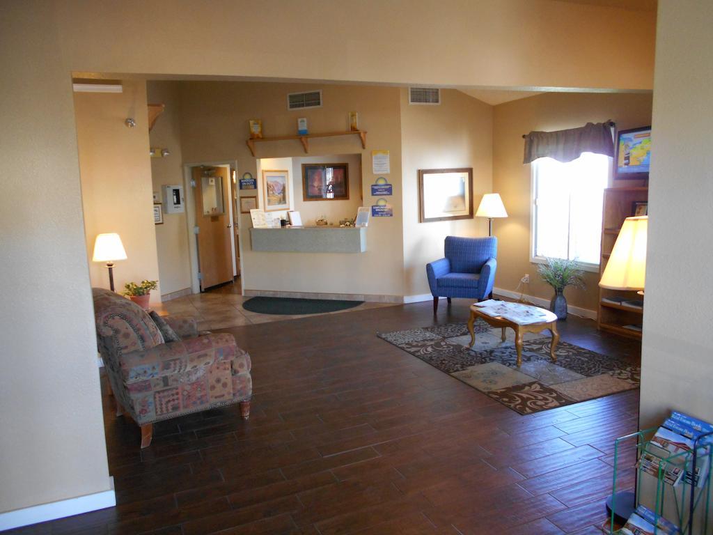 Days Inn By Wyndham Billings Extérieur photo
