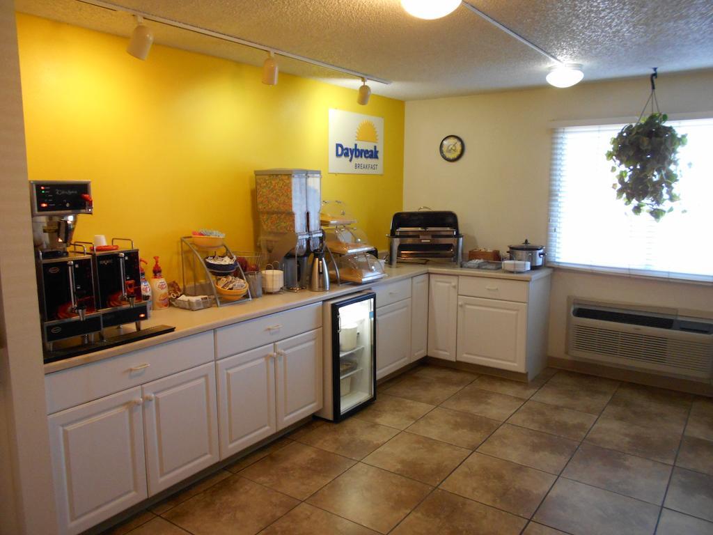 Days Inn By Wyndham Billings Extérieur photo
